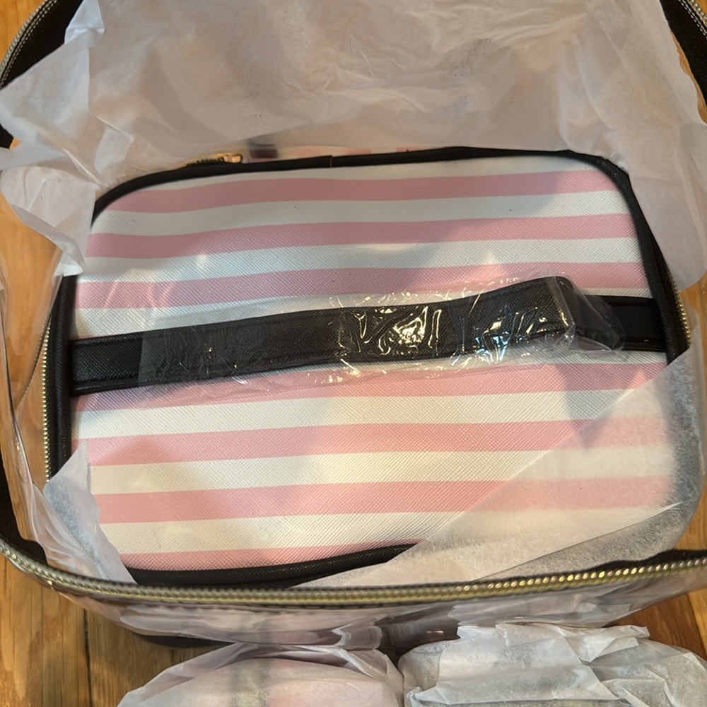 Cosmetic Case Set - Picture 4 of 6